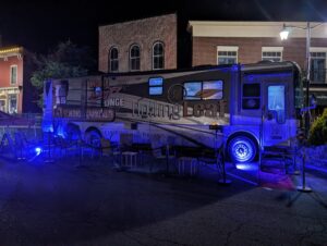 Rolling Leaf Mobile Lounge 9