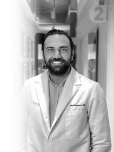 Face MD Fade Left 03 Dr Moubayed BLURRED NAME TAG BLACK WHITE 3 scaled Large